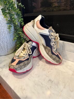 100% Authentic Gucci Rhyton GG Multicolor Chunky Sneakers  Pink Sole SZ 8 (38) 🩷